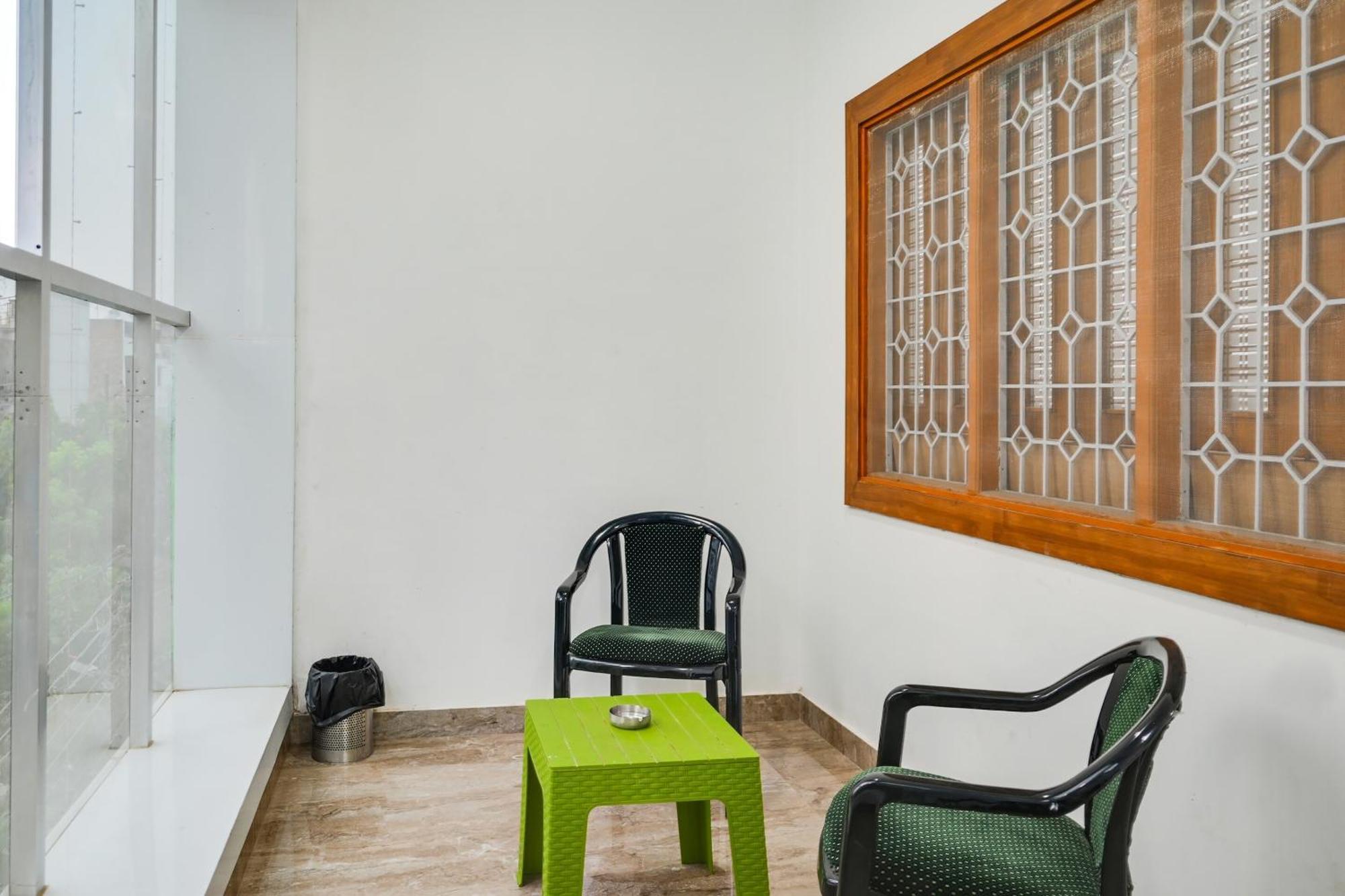 Townhouse Oak Hotel Ar Ganges Premium バラナシ エクステリア 写真